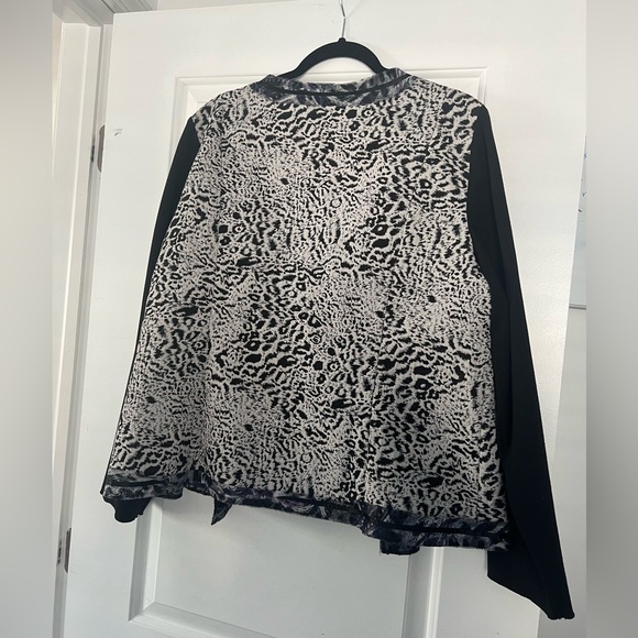 Chico’s women’s open front blazer - Picture 2 of 4